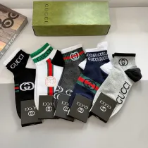 グッチ靴下 GUCCI 2025新作 靴下