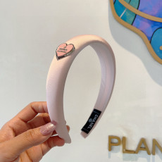 シャネルカチューシャ CHANEL 2025新作 カチューシャ