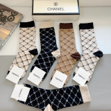シャネル靴下 CHANEL 2025新作 靴下