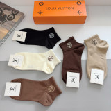 ルイヴィトン靴下 LOUIS VUITTON 2025新作 靴下