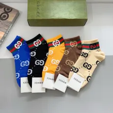 グッチ靴下 GUCCI 2025新作 靴下