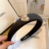 シャネルカチューシャ CHANEL 2025新作 カチューシャ