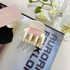 ミュウミュウカチューシャ Miu Miu 2025新作 カチューシャ