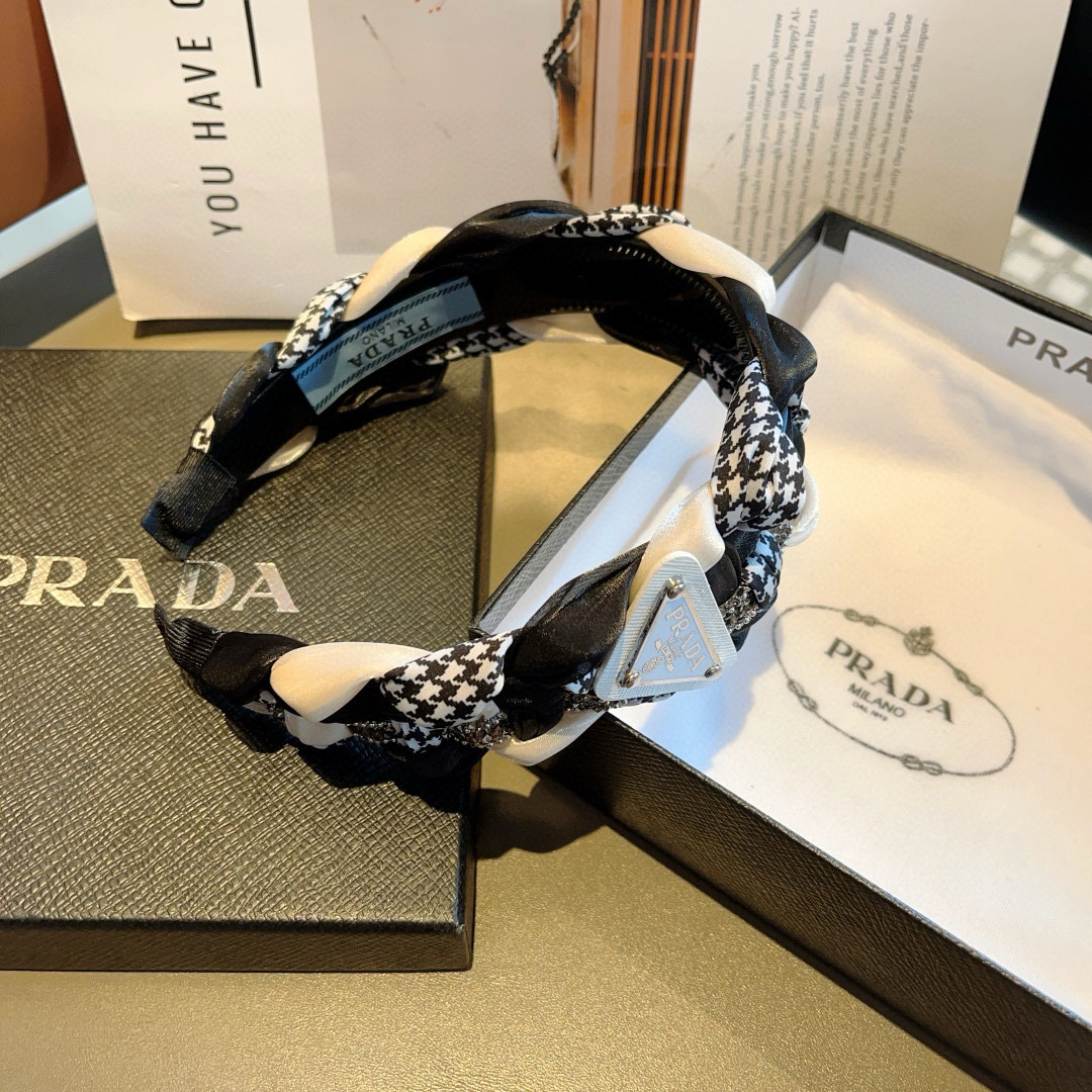 プラダカチューシャ PRADA 2025新作 カチューシャ