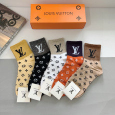 ルイヴィトン靴下 LOUIS VUITTON 2025新作 靴下