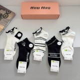 ミュウミュウ靴下 Miu Miu 2025新作 靴下