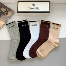 シャネル靴下 CHANEL 2025新作 靴下