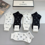 シャネル靴下 CHANEL 2025新作 靴下