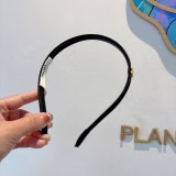 セリーヌカチューシャ CELINE 2025新作 カチューシャ