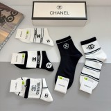 シャネル靴下 CHANEL 2025新作 靴下