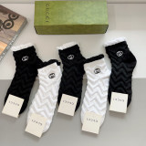 グッチ靴下 GUCCI 2025新作 靴下