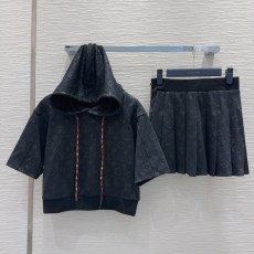 ルイヴィトン服 LOUIS VUITTON 2025新作 セット