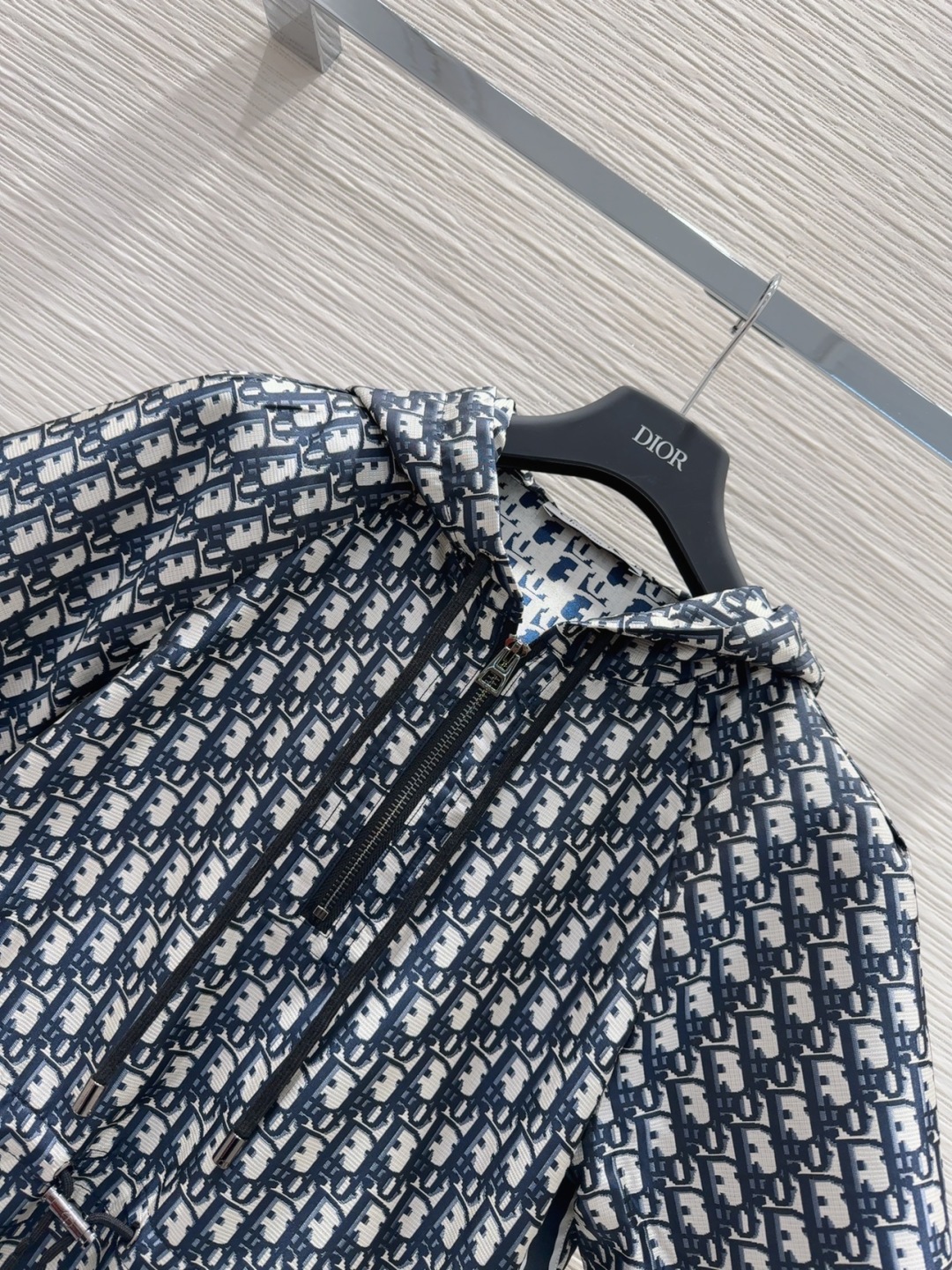 ディオール服 DIOR 2025新作 フード付きドレス