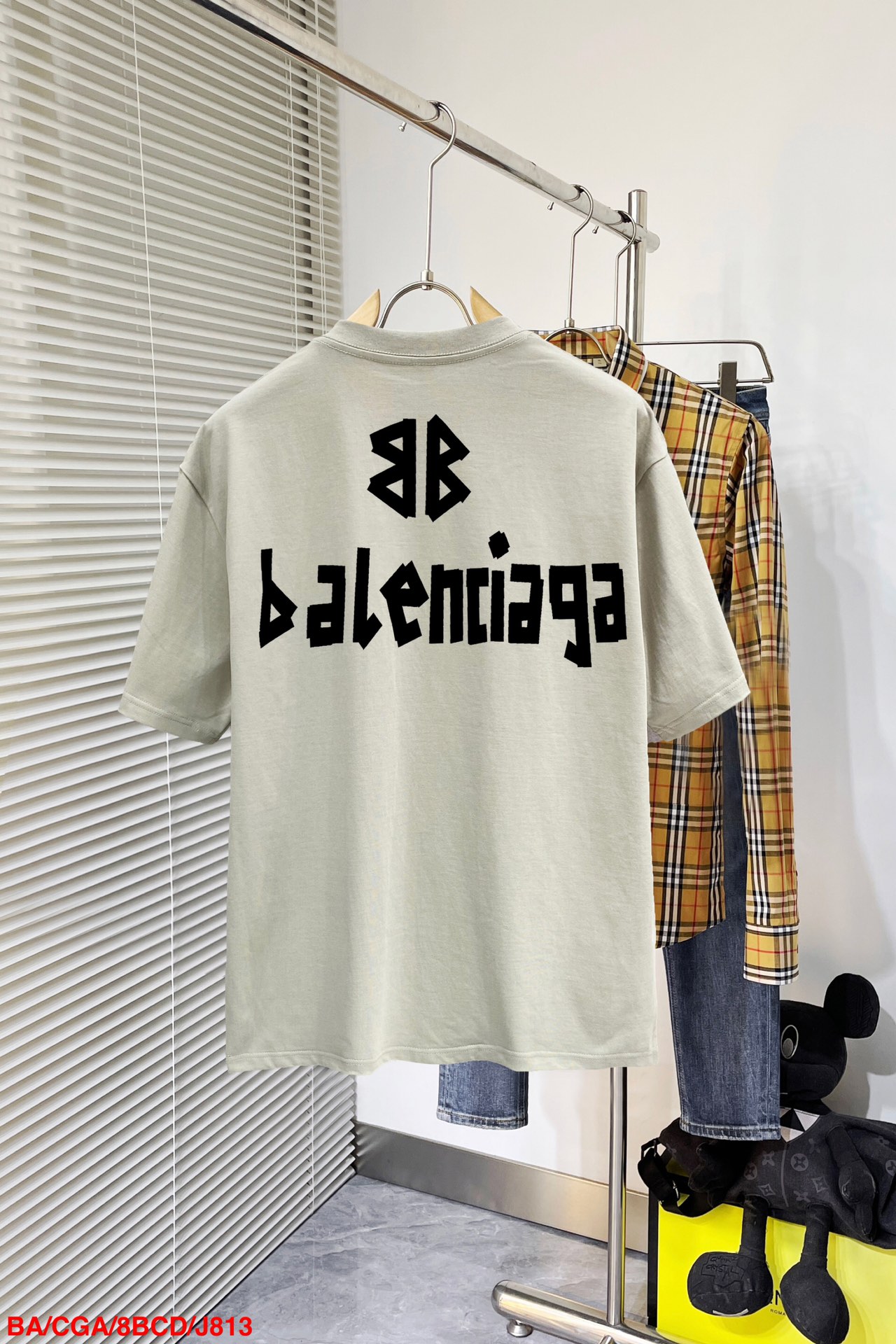 バレンシアガ服 BALENCIAGA 2025新作 半袖Tシャツ