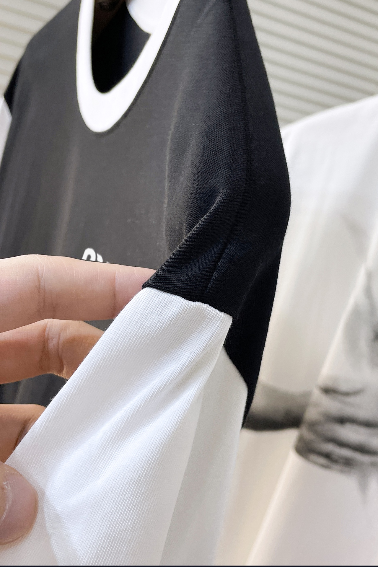 ミュウミュウ服 Miu Miu 2025新作 半袖Tシャツ