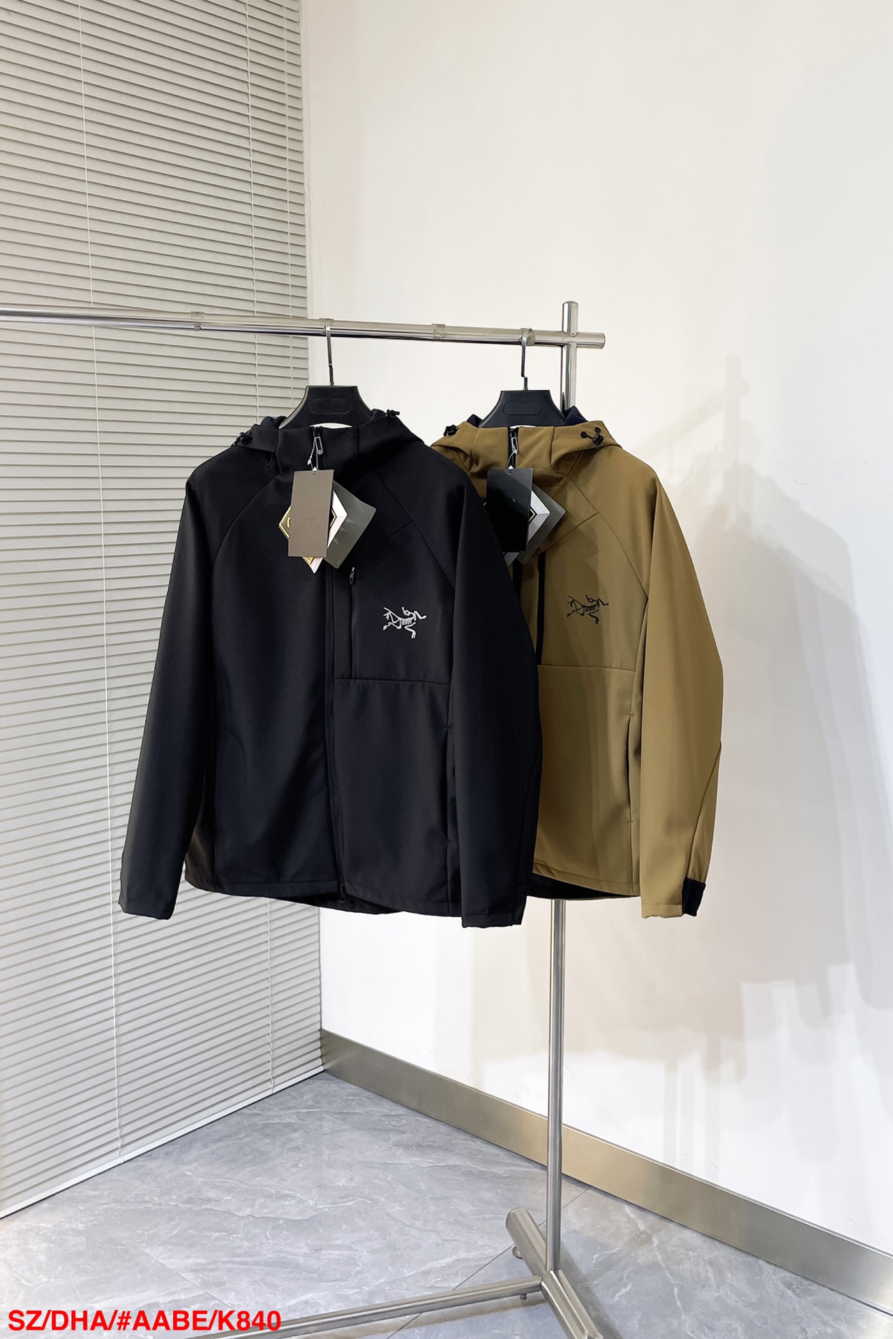 ARCTERYX服 ARCTERYX 2025新作 フード付きジャケット