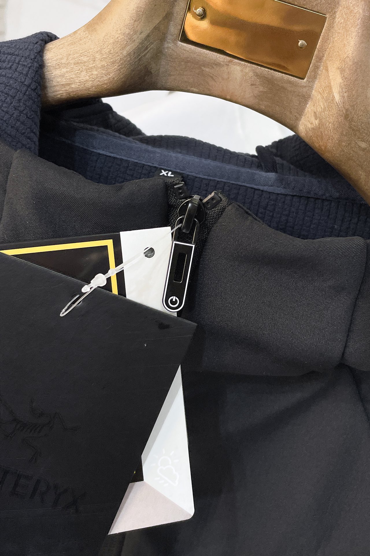 ARCTERYX服 ARCTERYX 2025新作 フード付きジャケット