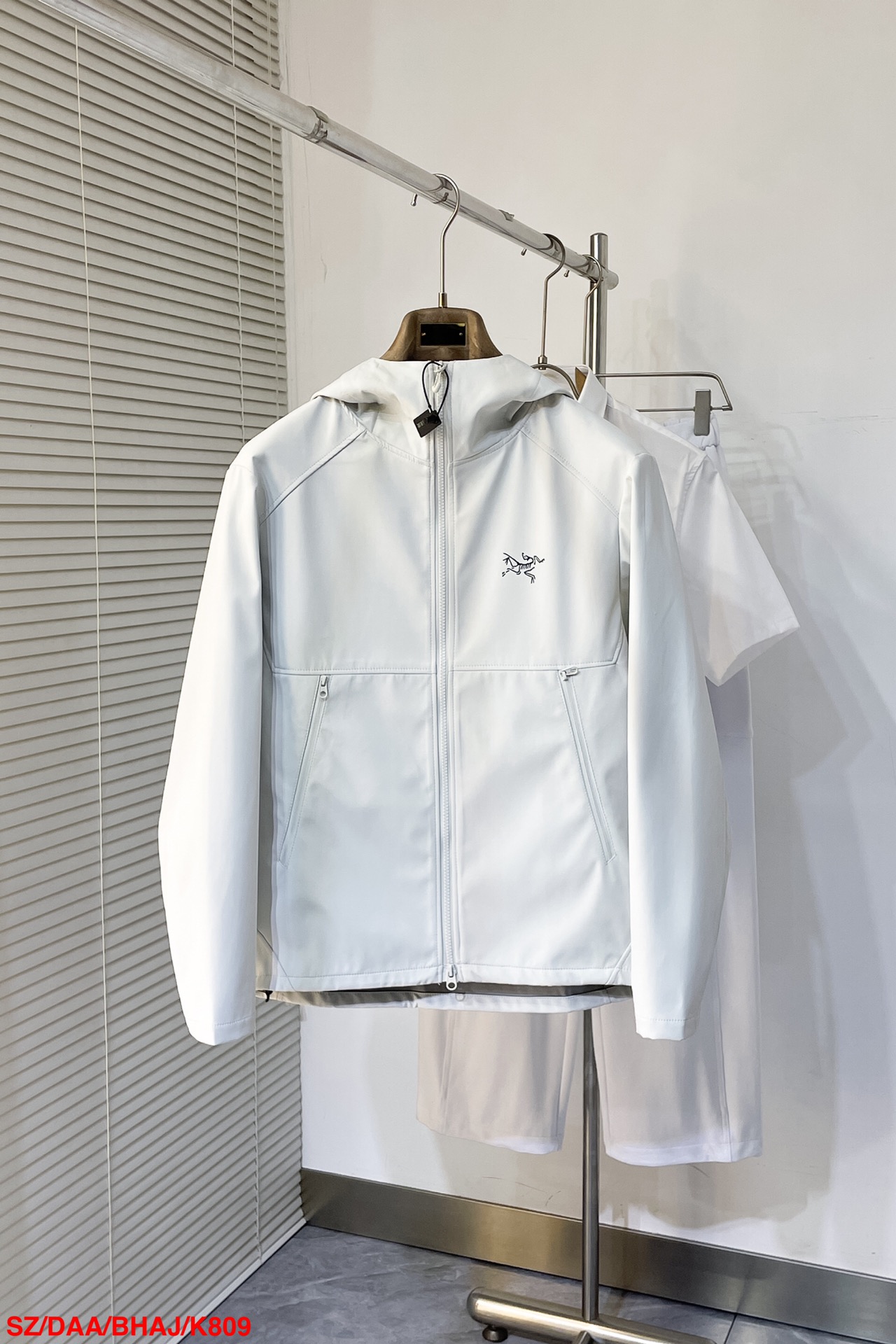 ARCTERYX服 ARCTERYX 2025新作 フード付きジャケット