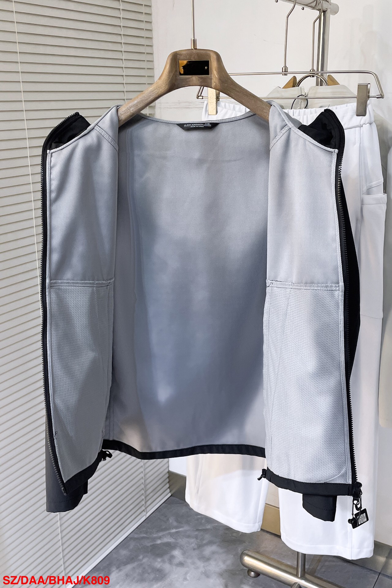 ARCTERYX服 ARCTERYX 2025新作 フード付きジャケット