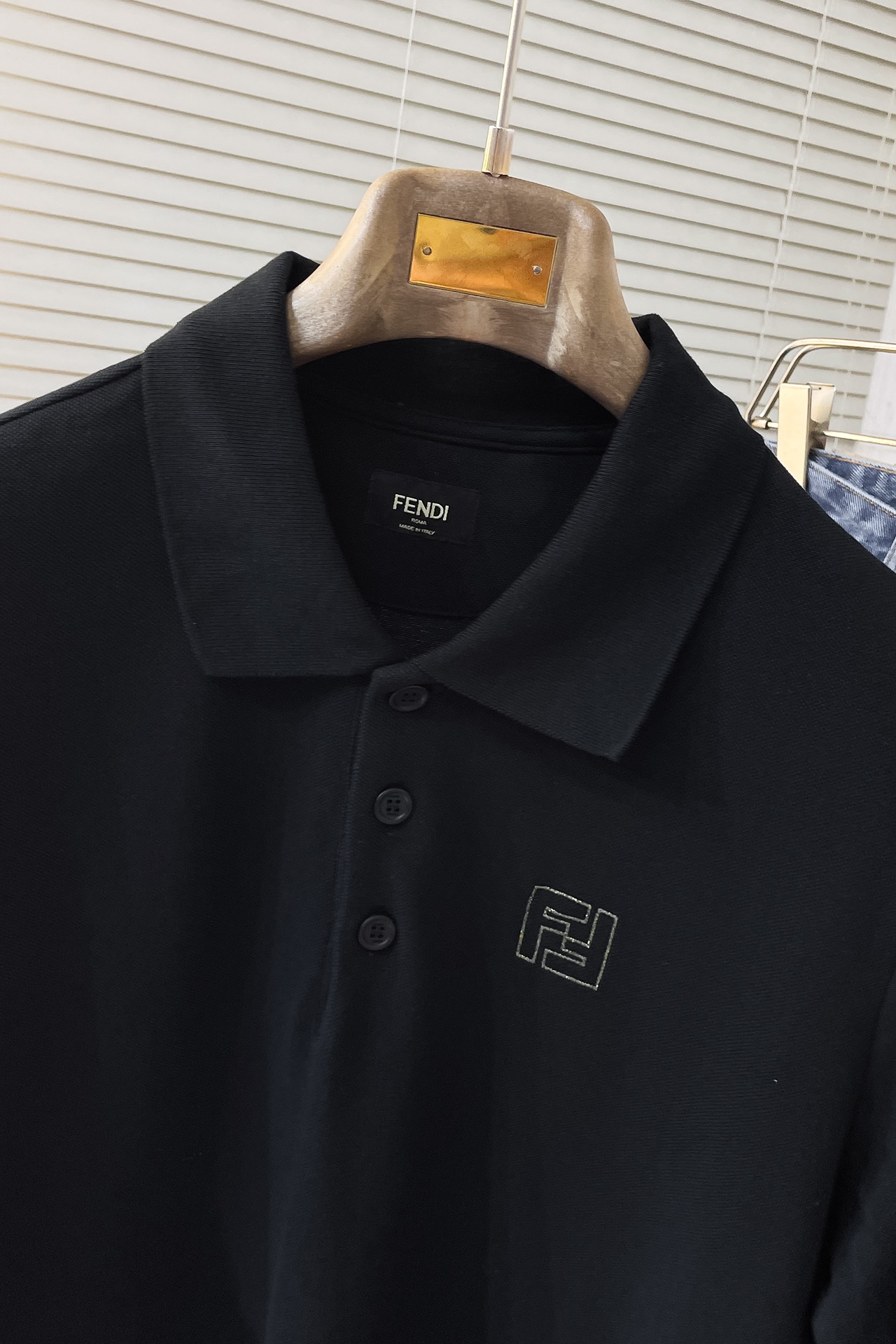 フェンディ服 FENDI 2025新作 半袖Tシャツ