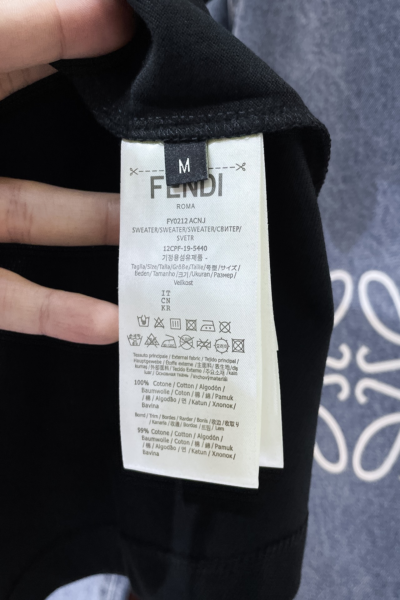 フェンディ服 FENDI 2025新作 半袖Tシャツ