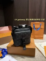 ルイヴィトンバッグ LOUIS VUITTON 2025新作 メッセンジャーバッグ