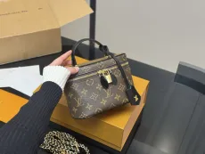 ルイヴィトンバッグ LOUIS VUITTON 2025新作 化粧ポーチ