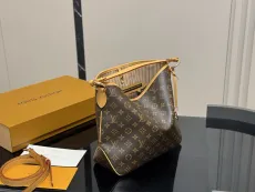 ルイヴィトンバッグ LOUIS VUITTON 2025新作 トートバッグ