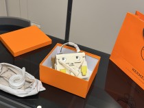 エルメスバッグ HERMES 2025新作 kelly