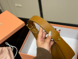ミュウミュウバッグ Miu Miu 2025新作 ハンドバッグ