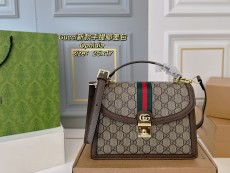 グッチバッグ GUCCI 2025新作 メッセンジャーバッグ