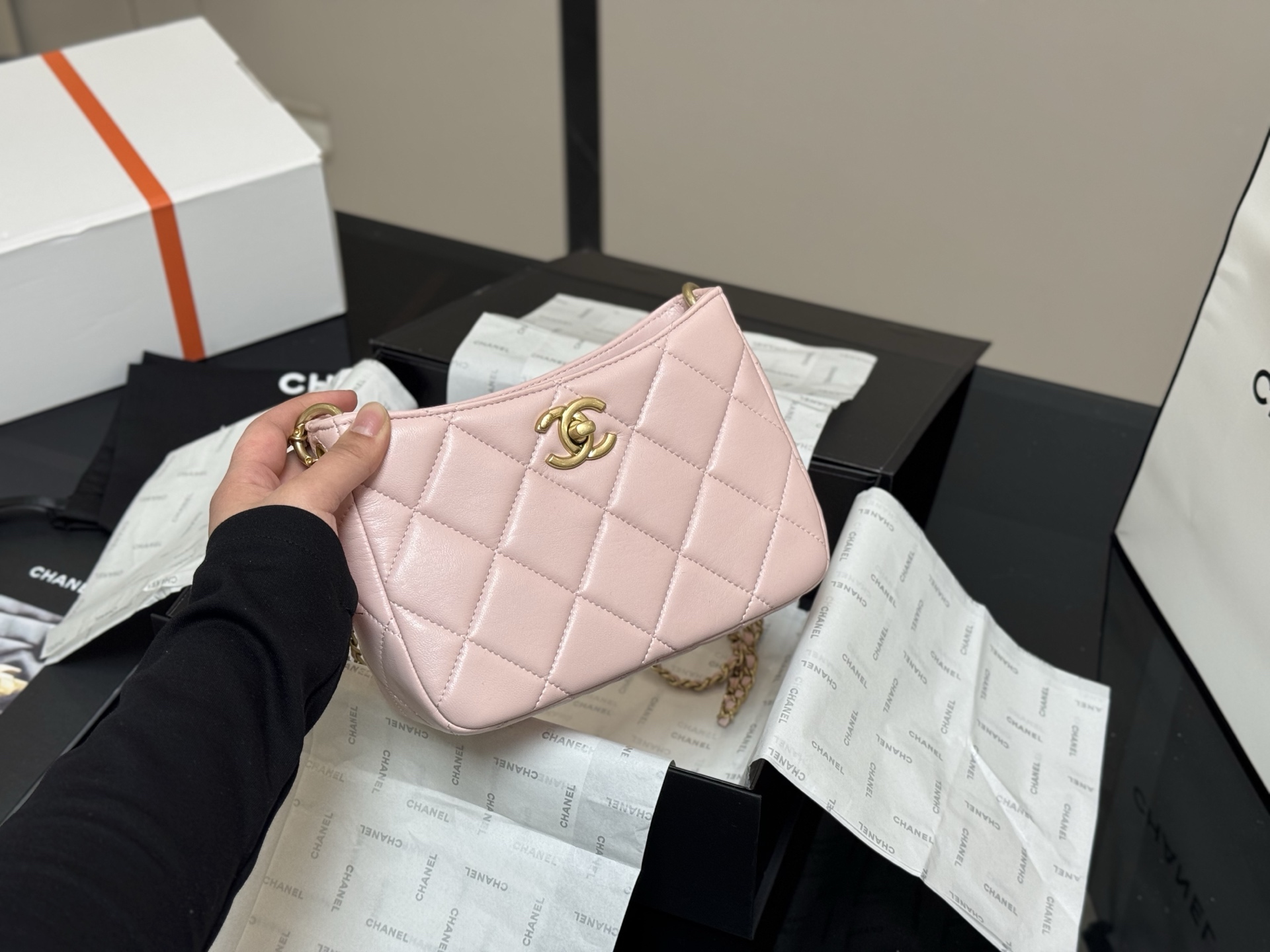 シャネルバッグ CHANEL 2025新作 バケットバッグ