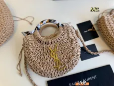 サンローランバッグ Yves Saint Laurent 2025新作 ストローバッグ