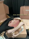 ミュウミュウバッグ Miu Miu 2025新作 パケット