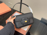ミュウミュウバッグ Miu Miu 2025新作 クロスボディバッグ