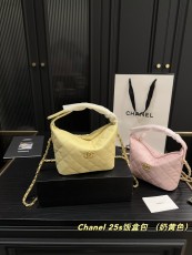 シャネルバッグ CHANEL 2025新作 パケット