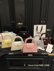 シャネルバッグ CHANEL 2025新作 ハンドバッグ