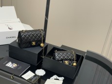 シャネルバッグ CHANEL 2025新作 パケット