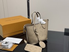 ルイヴィトンバッグ LOUIS VUITTON 2025新作 バケットバッグ