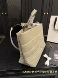 シャネルバッグ CHANEL 2025新作 トートバッグ