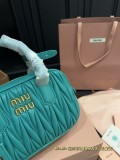 ミュウミュウバッグ Miu Miu 2025新作 パケット