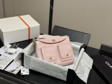 シャネルバッグ CHANEL 2025新作 メッセンジャーバッグ