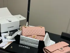 シャネルバッグ CHANEL 2025新作 チェーンバッグ