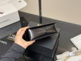 シャネルバッグ CHANEL 2025新作 ハンドチェーンバッグ