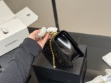 シャネルバッグ CHANEL 2025新作 ハンドチェーンバッグ
