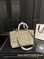 シャネルバッグ CHANEL 2025新作 トートバッグ