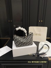 ディオールバッグ DIOR 2025新作 アンダーアームバッグ