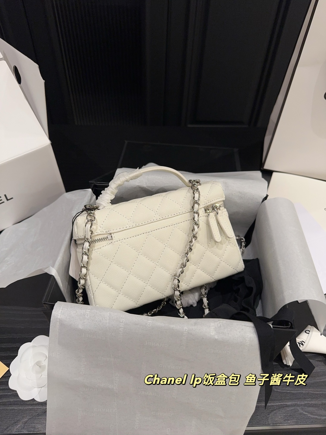 シャネルバッグ CHANEL 2025新作 チェーンバッグ