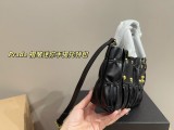 プラダバッグ PRADA 2025新作 トートバッグ