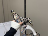 ディオールバッグ DIOR 2025新作 ダイアナ妃バッグ